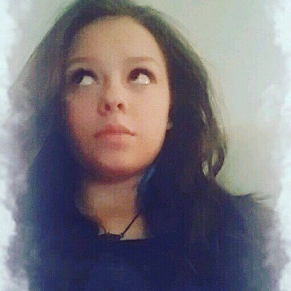 Meet your Posher, Izabella